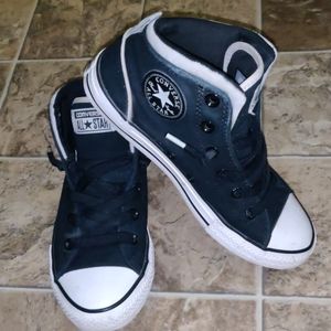 Black converse loose fit